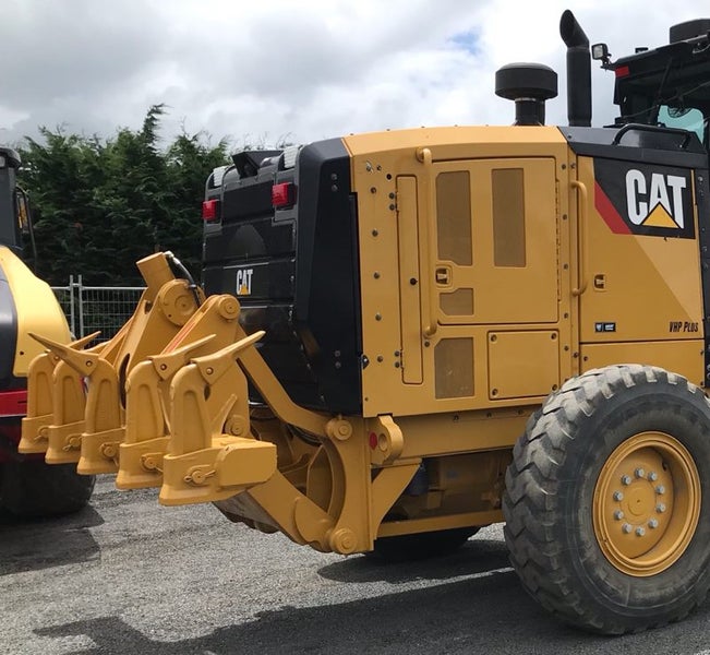 GRADER RIPPER Carousel 1