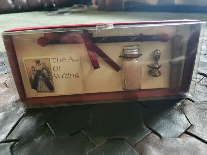 The Art of Writing Ink Set Carousel 2