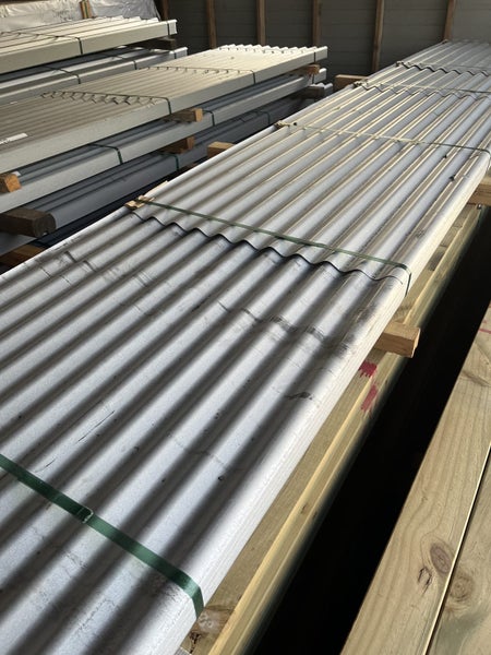 NEW 5.4m Corrugated Zinc Roofing Carousel 2