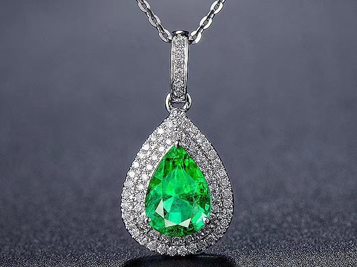 Necklace Emerald 18KGP White Gold Carousel 4