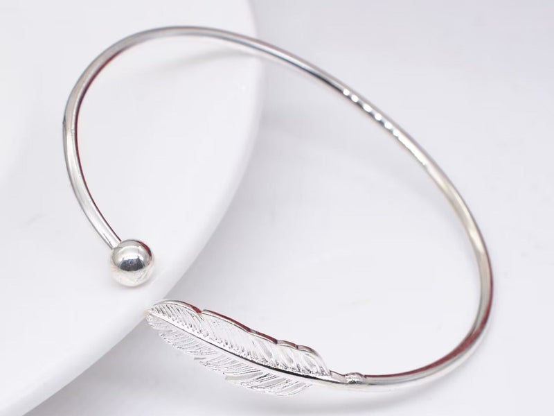 Bracelet Feather Silver Plated Bracelet Carousel 2