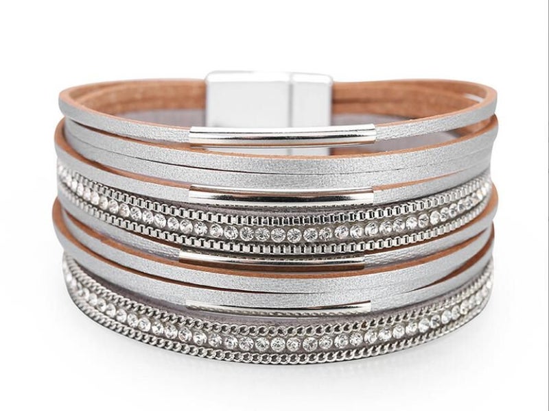Leather Bracelet Carousel 1