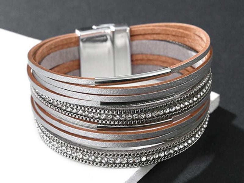 Leather Bracelet Carousel 2
