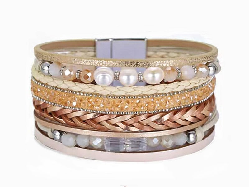 Leather Bracelet Carousel 1