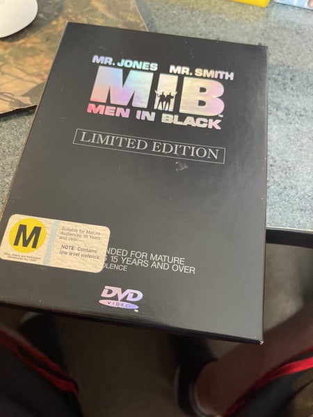 Men In Black: Limited Edition Carousel 1