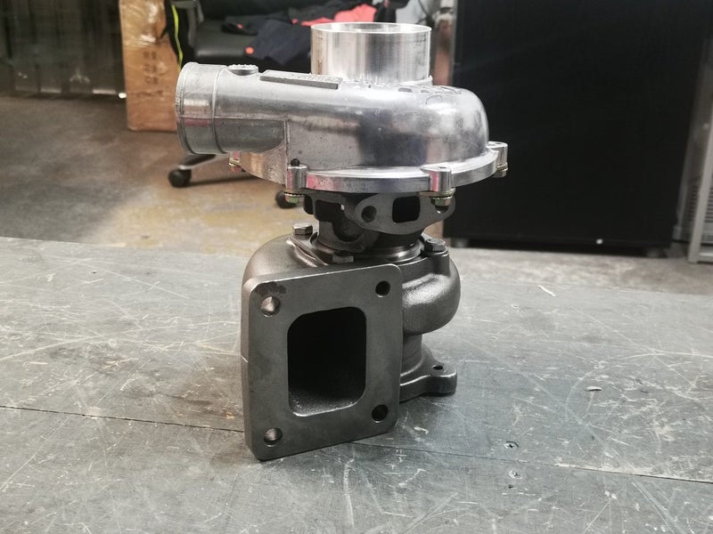 Turbocharger for Hitachi EX200-5 with 6BG1 Engine Part no:114400-3320 Carousel 1