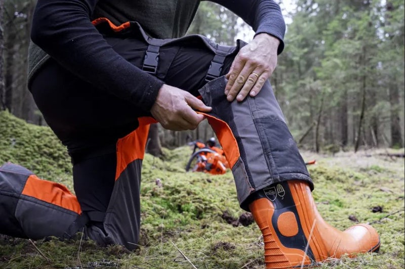 Husqvarna Functional Chaps Carousel 2