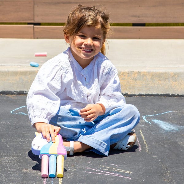 Good Banana Chalksters - Unicorn Kids Children Chalk Drawing Art Toy Holder 3+ Carousel 5