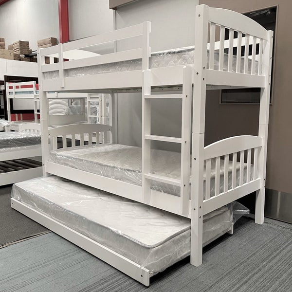 Solid Hardwood Bunk Bed with Trundle Solid Carousel 2