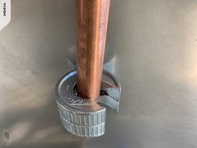 copper pipe cutter 20mm (up to 22mm) Carousel 2