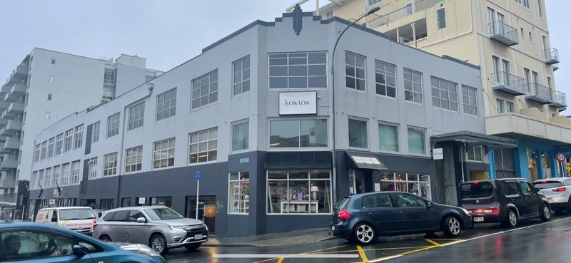 gallery carousel 1