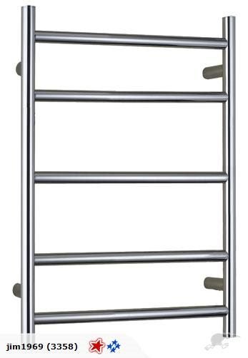 5 Bars Heated Towel Rail 600x450mm Carousel 1