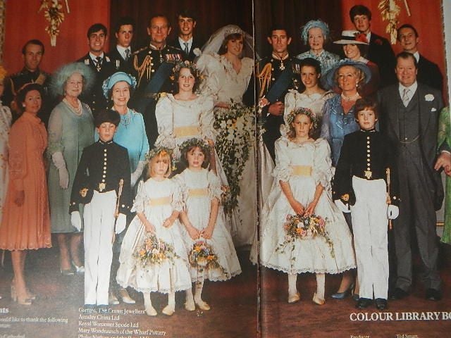 A royal family book Carousel 8