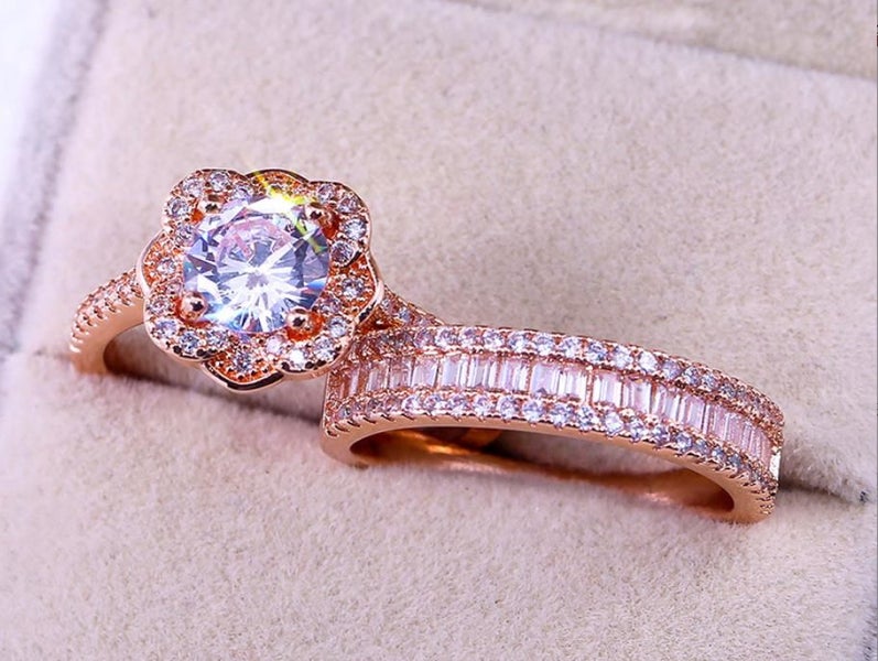 Engagement Rings Set / 18KGP Rose Gold Carousel 2