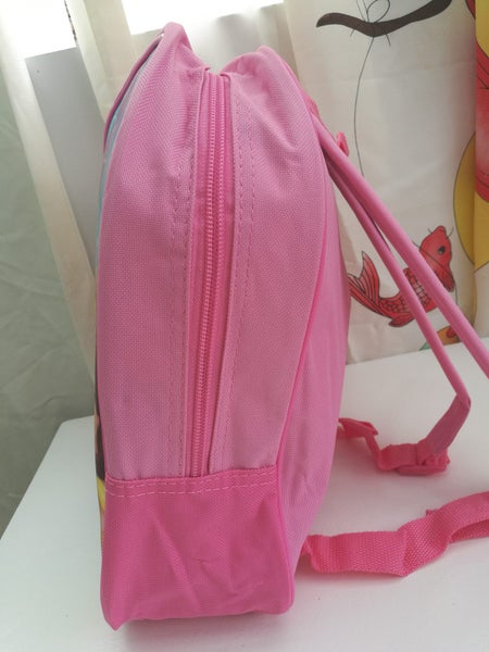 Backpack Carousel 2