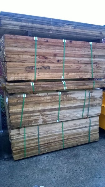 Fence Paling Radiata 150x12mm RS H3.2 Carousel 1