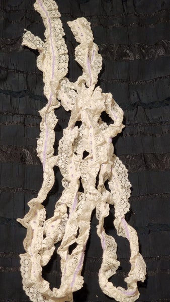 Cream lace with purple ribbon running through 5cm wide x 2.8meters Carousel 2