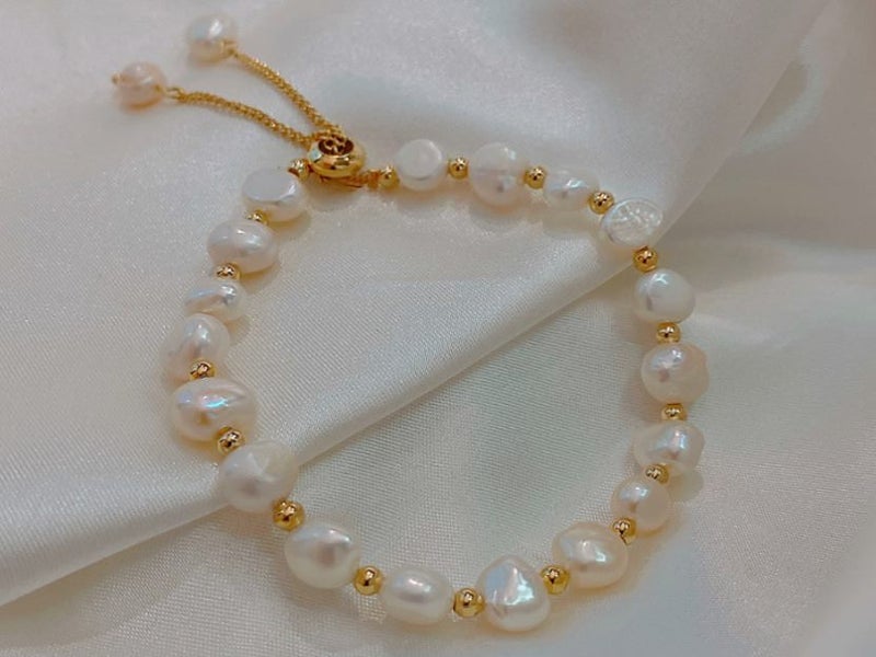 Bracelet Baroque Pearls Platinum Yellow Gold Plated Adjustment Carousel 1