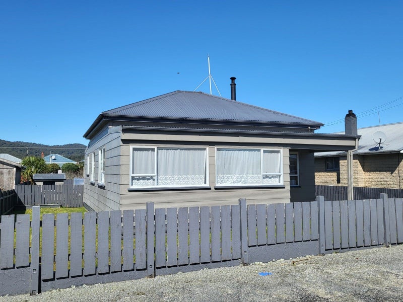 Blaketown Homes & Real Estate For Sale Trade Me Property