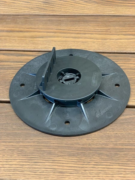 Nurajack SE00 Deck Pedestal with Joist Head Carousel 1