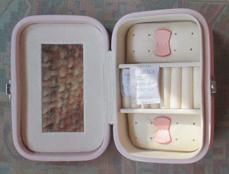 Small Jewellery box - Pink flowers - 15 x 10 x 5 cm Carousel 2