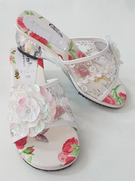 Dress up shoes White F7211 Carousel 1