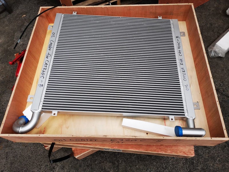 Hydraulic oil cooler for CAT 320C type B part no: 83-8115 1838115 850W*710H*45T Carousel 2