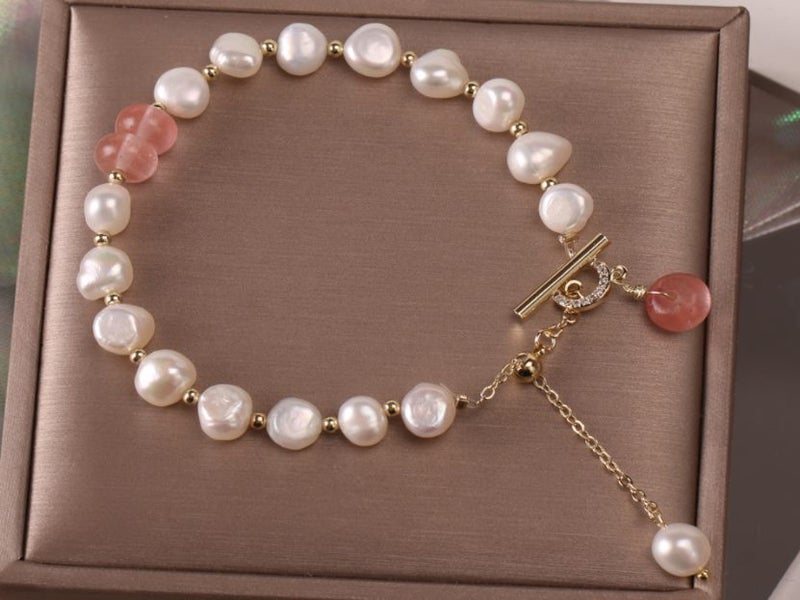 Bracelet Rose Quartz Baroque Pearls Platinum Yellow Gold Plated Carousel 1