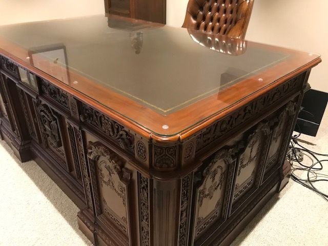 U S Presidential Desk "Resolute Desk" Item #3 Special Price Carousel 2