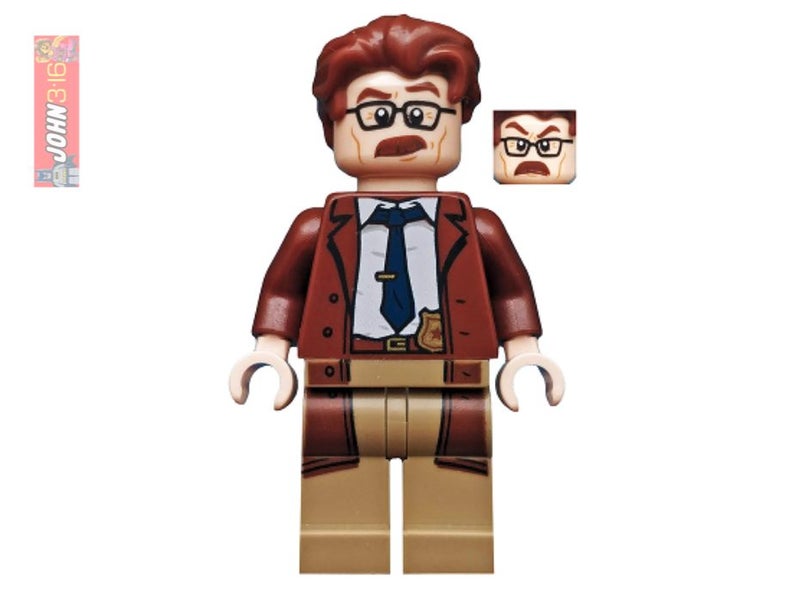 AWESOME LEGO SUPER HEROES MINIFIGURE - COMMISSIONER GORDON (76120) Carousel 1