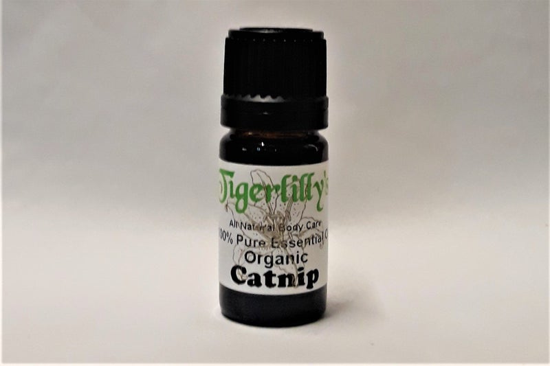 Catnip Essential Oil 5ml - Organic Carousel 1