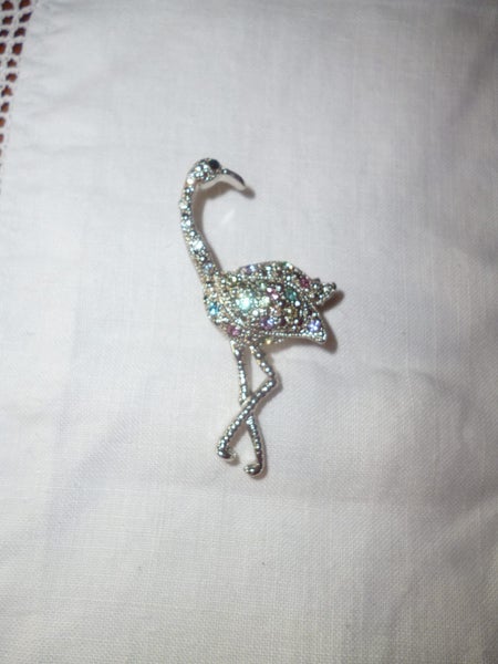 Vintage Crystal Silver Brooch Carousel 1