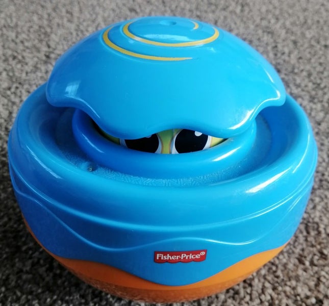 Fisher Price Peeka Boo Ball Carousel 2