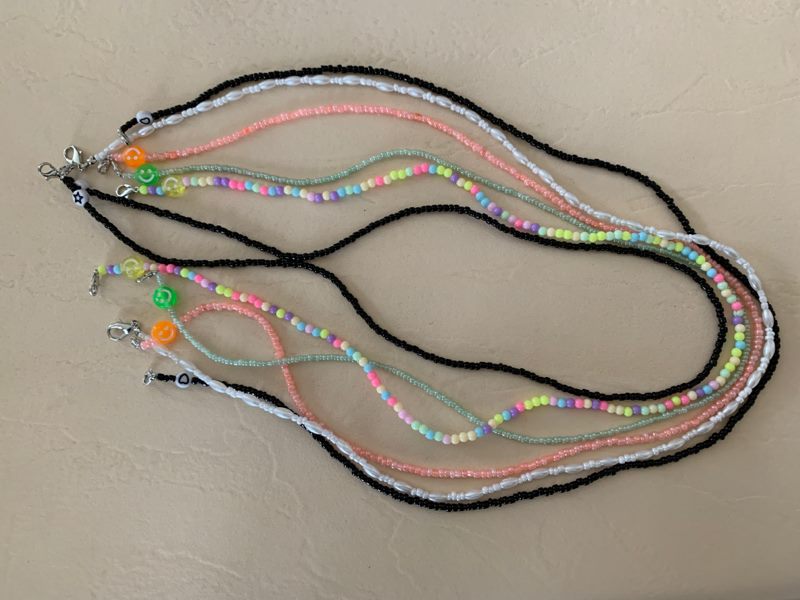 Face Mask or Eyeglasses Holder Carousel 1