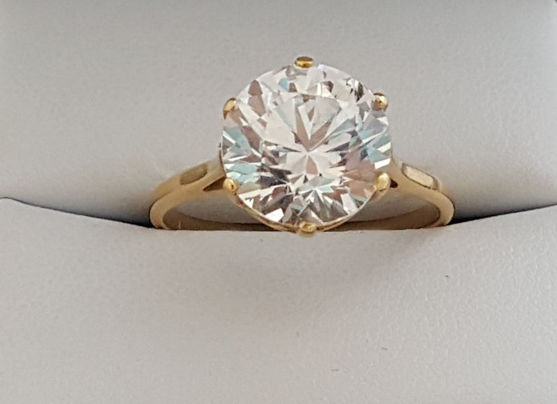 Vintage Huge 18ct Solid Gold 4.6 CT Clear Rock Crystal Solitaire Statement Ring Carousel 2