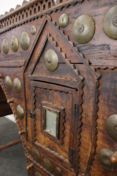 Rare 19th Century Antique Cedar Camel Box Carousel 17