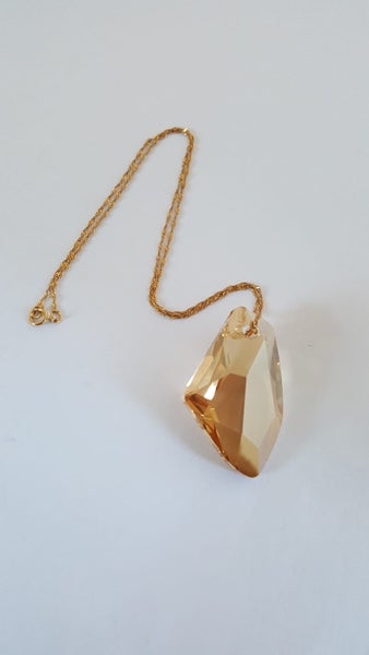 Gorgeous 9ct Gold Huge Abstract Champagne Crystal Pendant Necklace Carousel 1