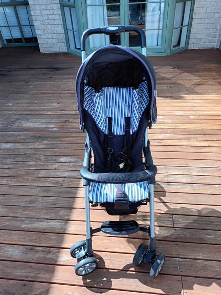 Combi Baby Stroller Carousel 1