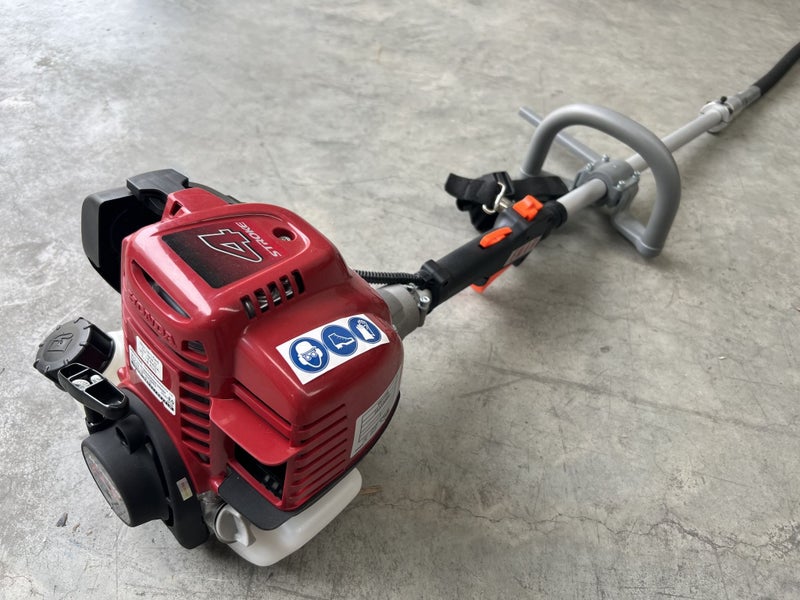 Petrol Concrete Vibrator Professional ENAR Quality , Genuine GX35 Honda 4 stroke Carousel 1