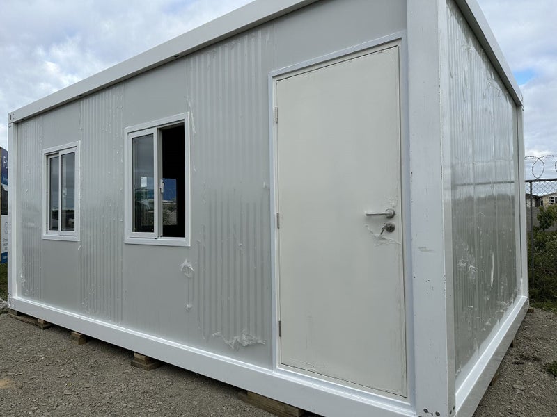 6*4m CLASSIC PORTABLE UNIT / CABIN/TINY HOUSE Carousel 1