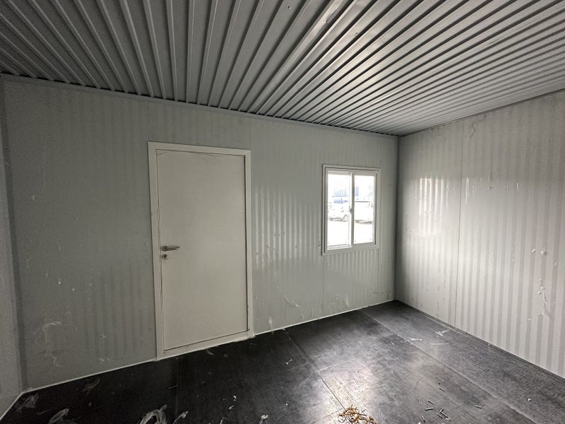 6*3m CLASSIC PORTABLE UNIT / CABIN/TINY HOUSE/DIVIDING WALL Carousel 10