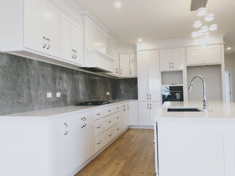 Stunning Kitchen AFFORDABLE Price!!! Carousel 2