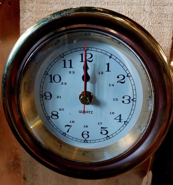 Quartz Brass Screwface Clock 4.5" Carousel 1