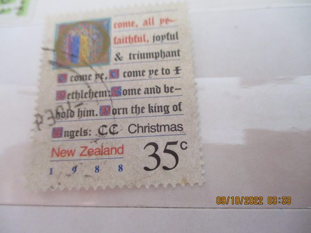 CHRISTMAS 1988 USED NZ Carousel 1