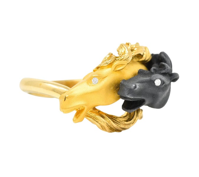 Vintage Carrera y Carrera 18 Karat Two Tone Gold Horses Stallions Head Ring Carousel 2