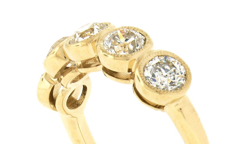 NEW 18k Gold 1.94ctw Milgrain Bezel European Diamond 5 Stone Wedding Band Ring Carousel 2