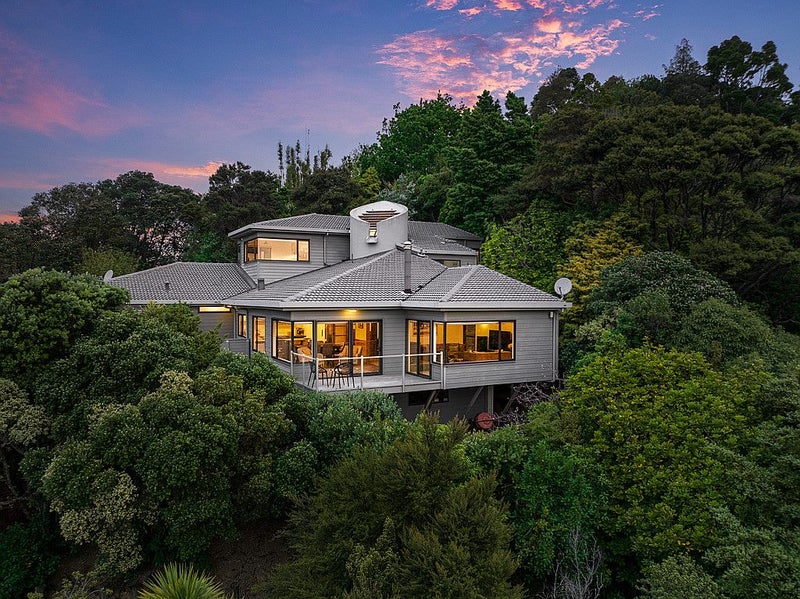 711a South Titirangi Road, Titirangi, Waitakere City, Auckland