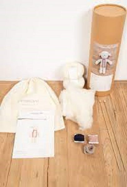 Jemima The Lamb Knit Kit **GREAT XMAS PRESENT FOR NANA** Carousel 5