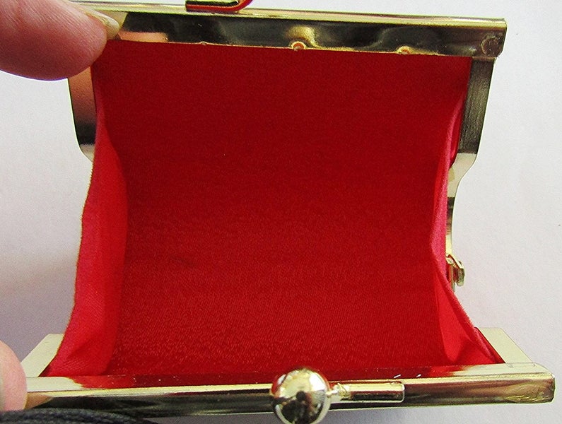 Silky embroidered coin purse Carousel 2