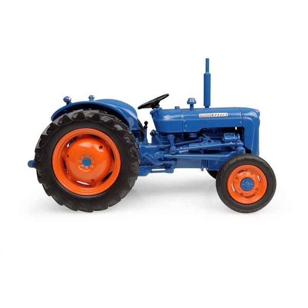 1/32 1960 fordson dexta Carousel 2